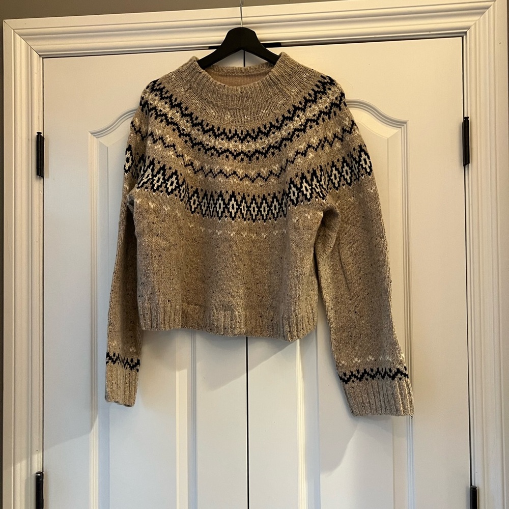 Cozy Beige Patterned Sweater